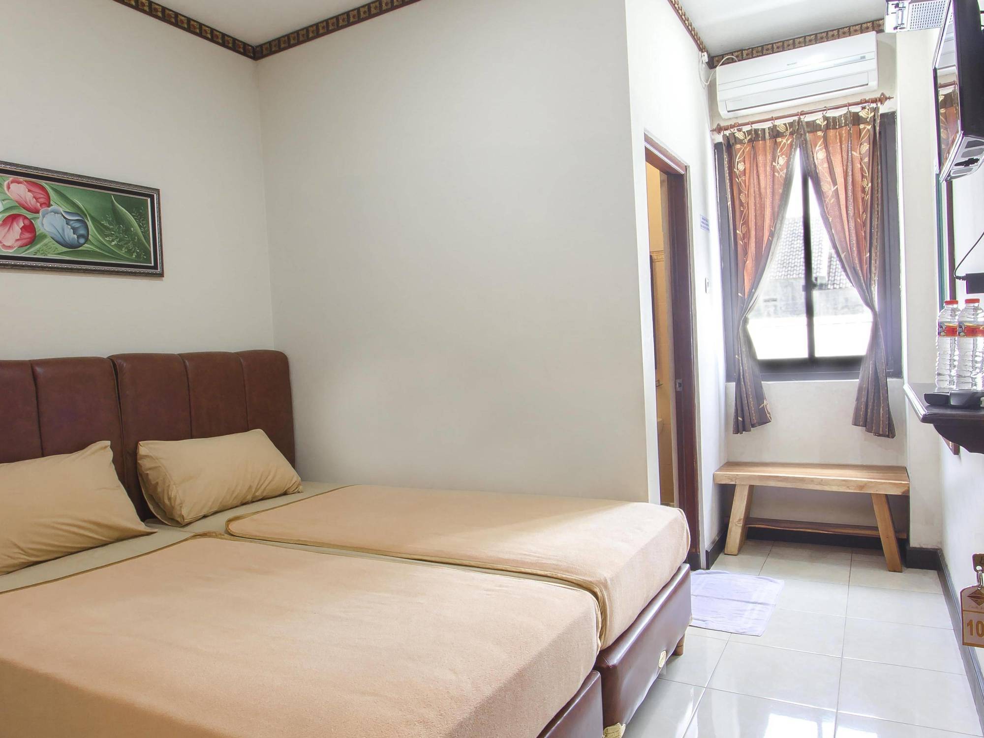 Tasik Jogja Hotel Yogyakarta Dış mekan fotoğraf